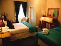 Greenhill Hotel room